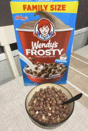 Wendy's Frosty Cereal Review - Budget Food Reviews